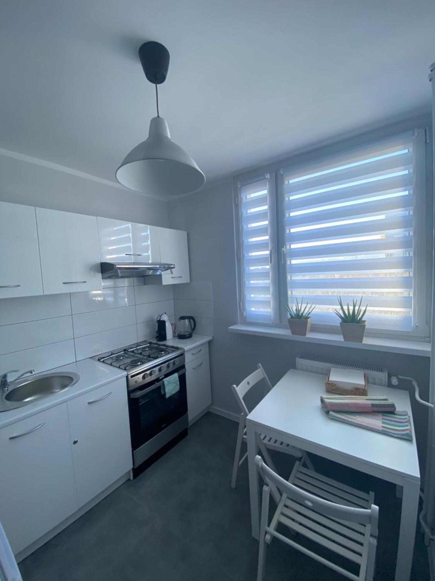 Apartament Os. Jasne 19B Dzierżoniów Esterno foto