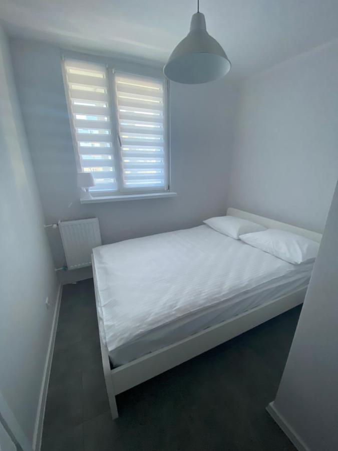 Apartament Os. Jasne 19B Dzierżoniów Esterno foto